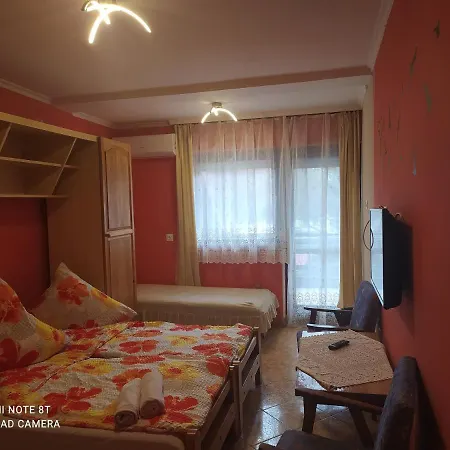 דירה Apartmanhaz Gabriella Harkány