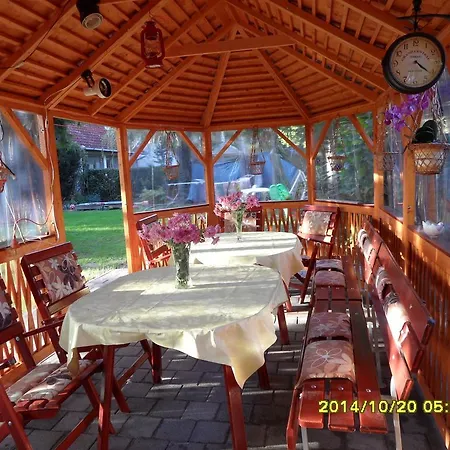 Apartmanhaz Gabriella 公寓 *