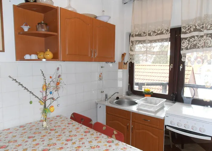 아파트 Apartmanhaz Gabriella 하르카니